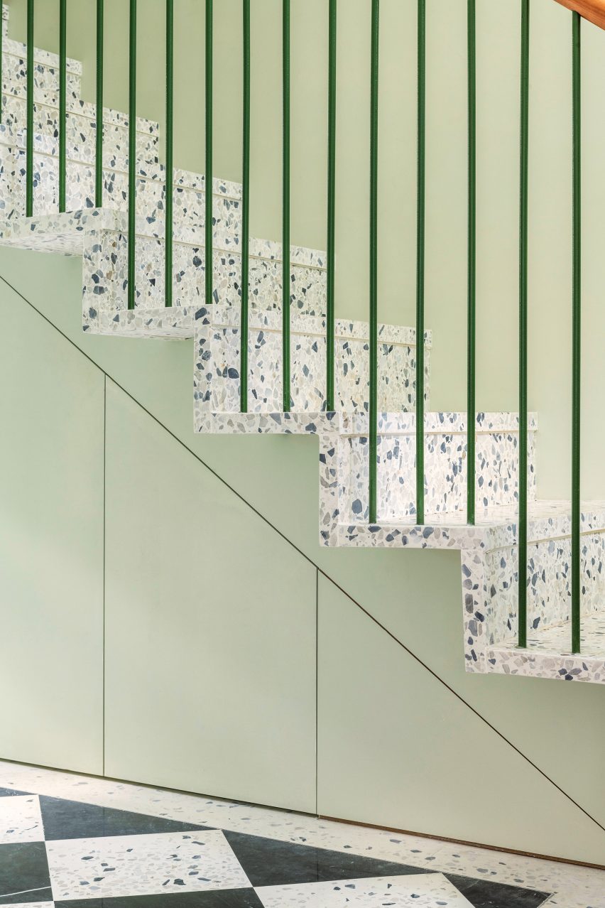 White Rabbit House by Gundry + Ducker