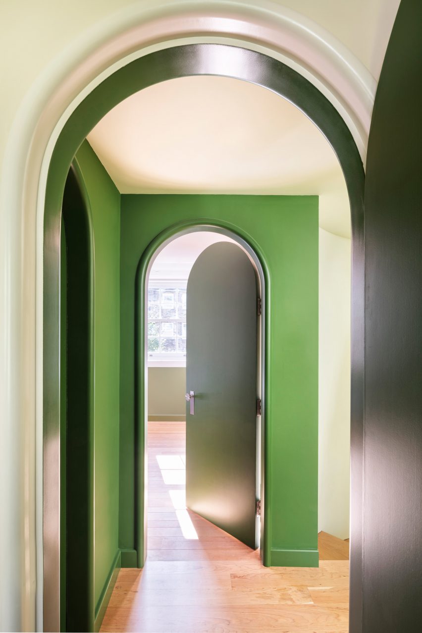 White Rabbit House by Gundry + Ducker