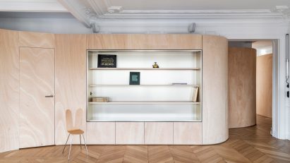 Wood Ribbon apartment by Toledano + Architects