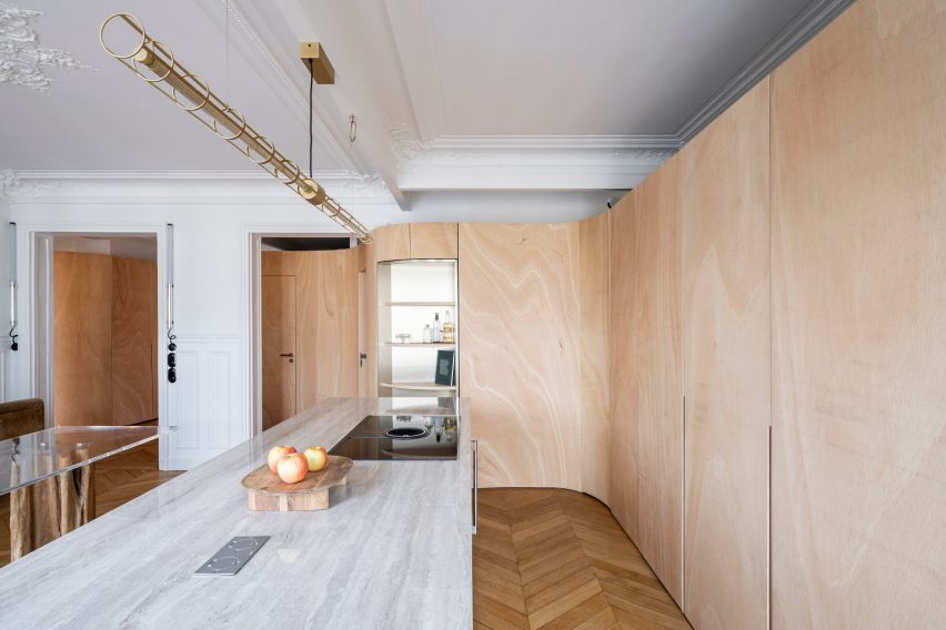 Wood Ribbon apartment by Toledano + Architects