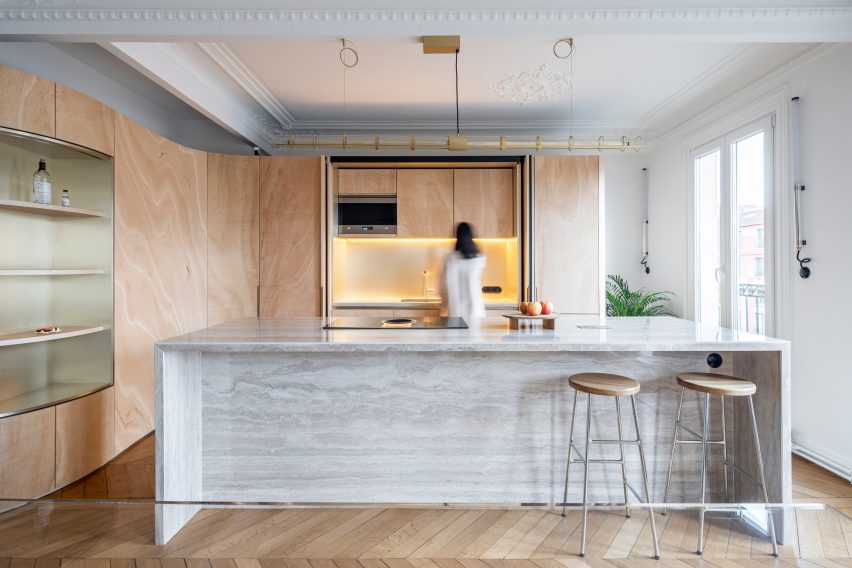 Wood Ribbon apartment by Toledano + Architects