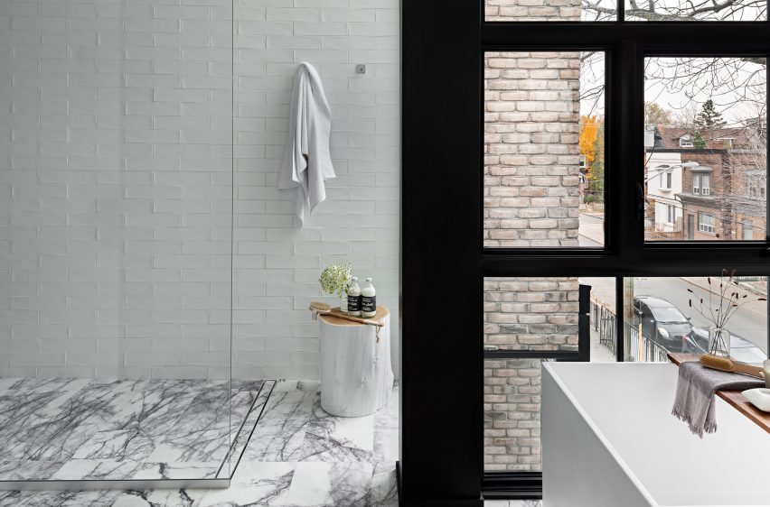 116 and 118 Sorauren by Ancerl Studio