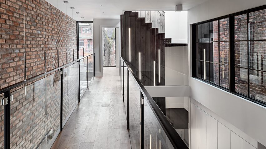116 and 118 Sorauren by Ancerl Studio