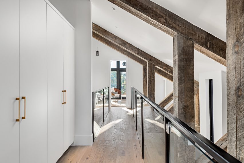 116 and 118 Sorauren by Ancerl Studio