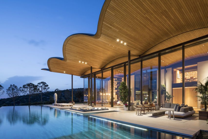 Dolunay Villa by Foster + Partners in Turkey