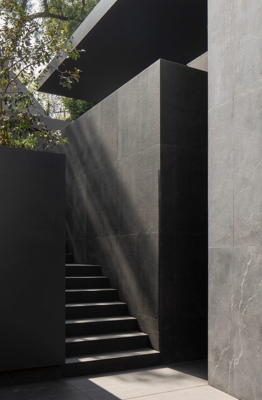 AdH House by Francesc Rife Studio