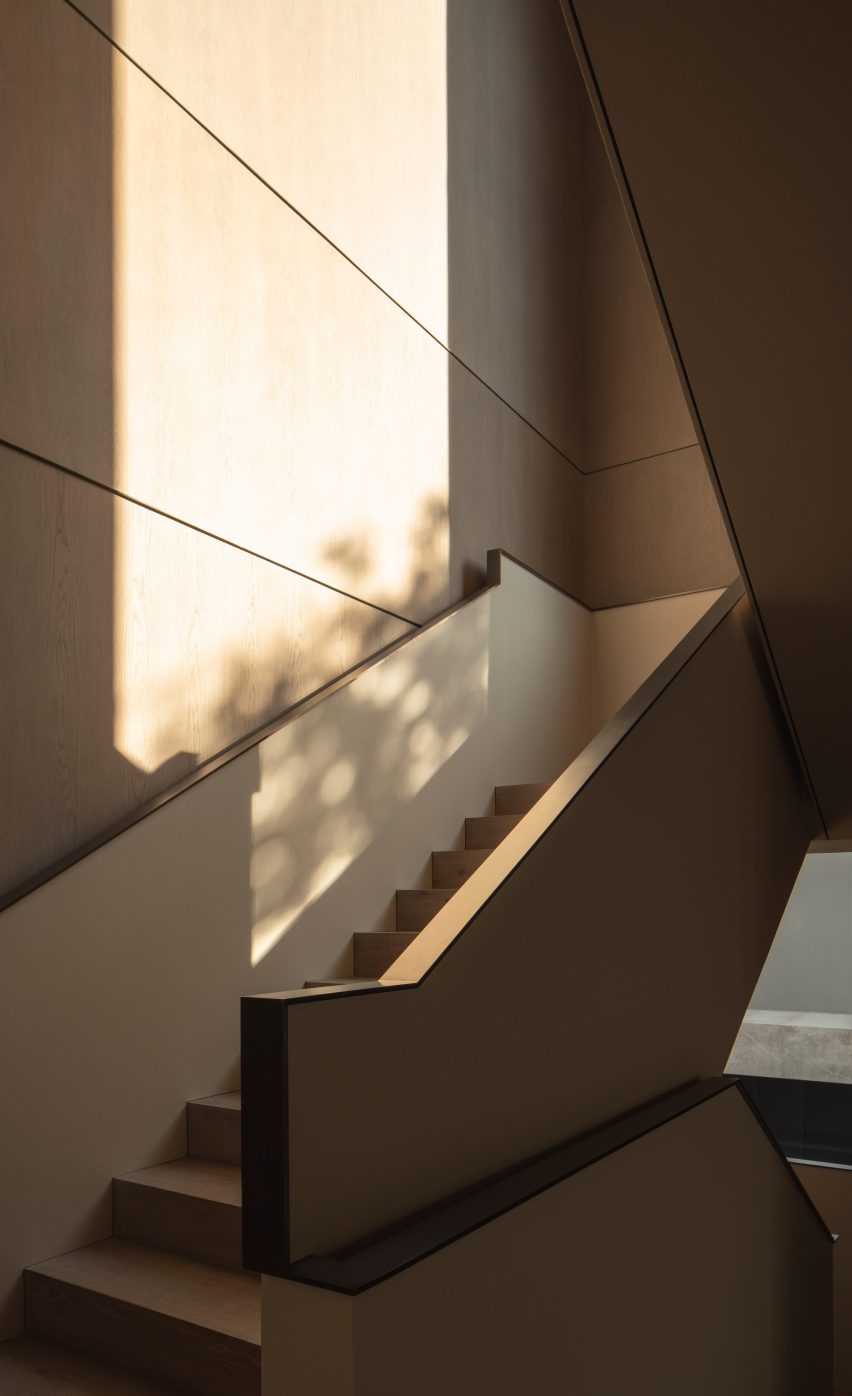 AdH House by Francesc Rife Studio