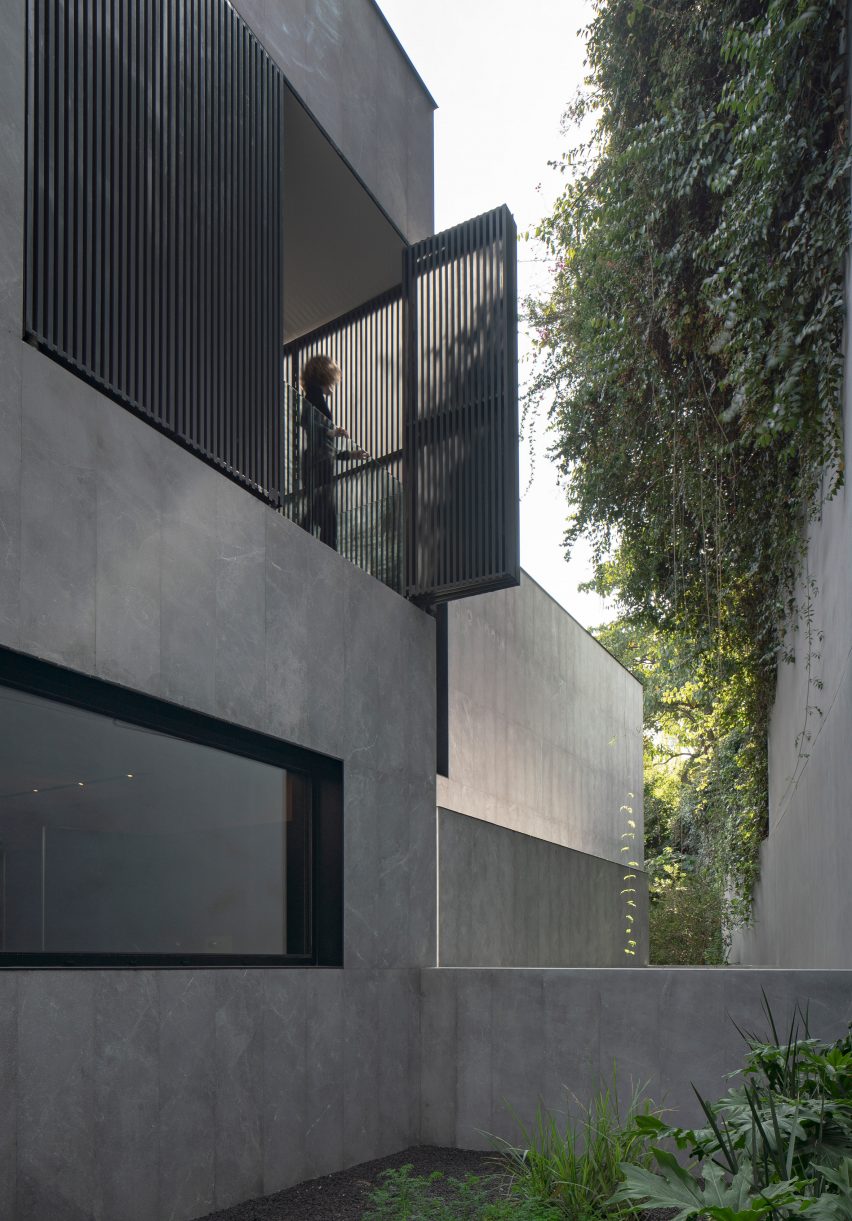AdH House by Francesc Rife Studio