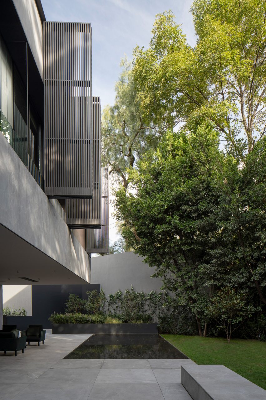 AdH House by Francesc Rife Studio