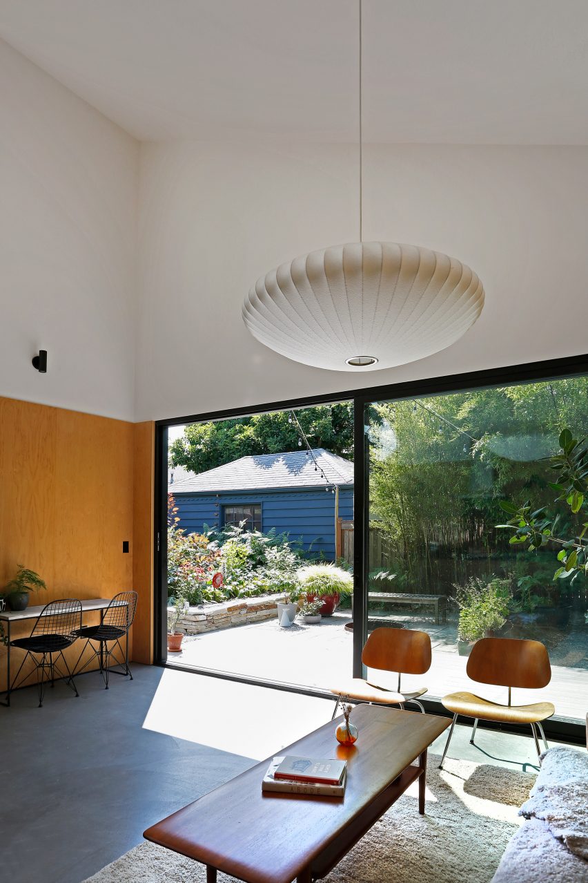 Alley Cat by SHED Architecture and Design