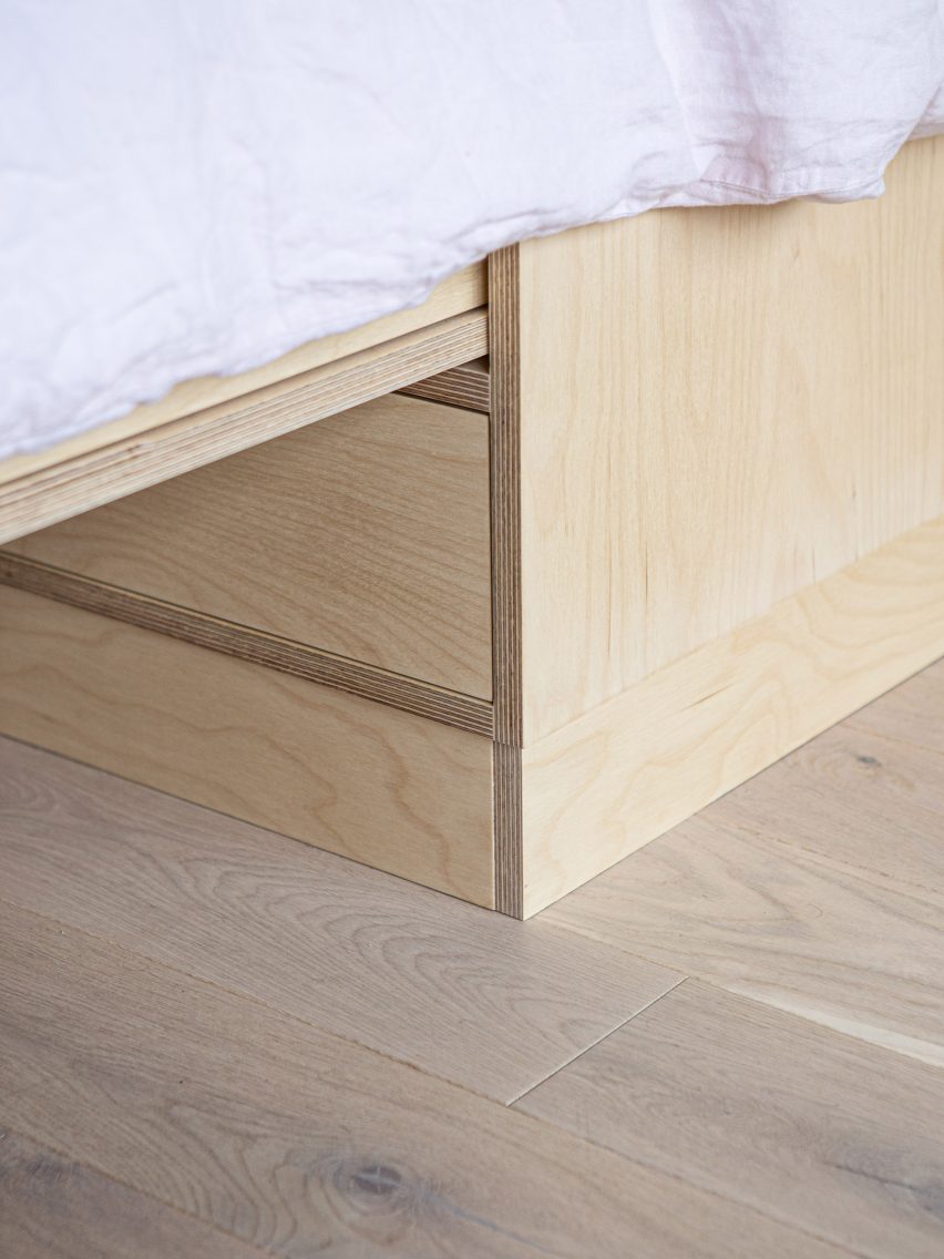 Barbican Dancer's Studio by Intervention Architecture furniture