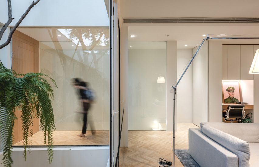 Basic House by Brownhouses in Bangkok, Thailand