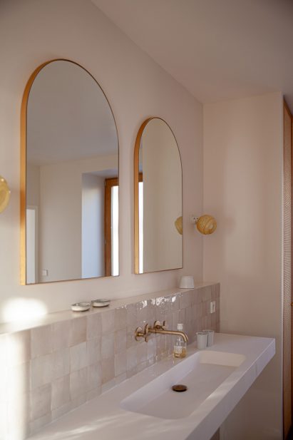 Casa Santa Teresa by Amelia Tavella