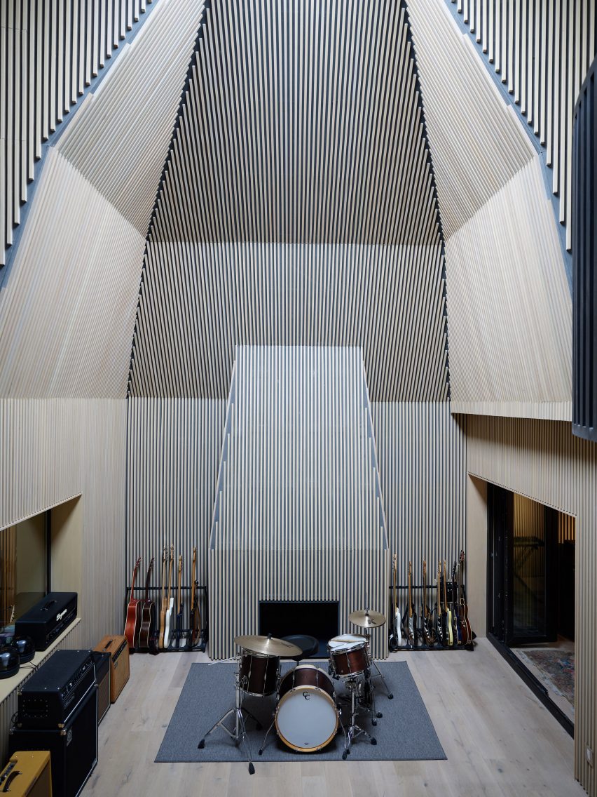 Chapel Studios by Goko