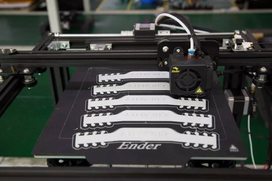 3D-printed face mask buckle by Creality