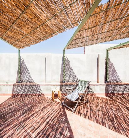Dirk and the chocolate Factory by Anna & Eugeni Bach