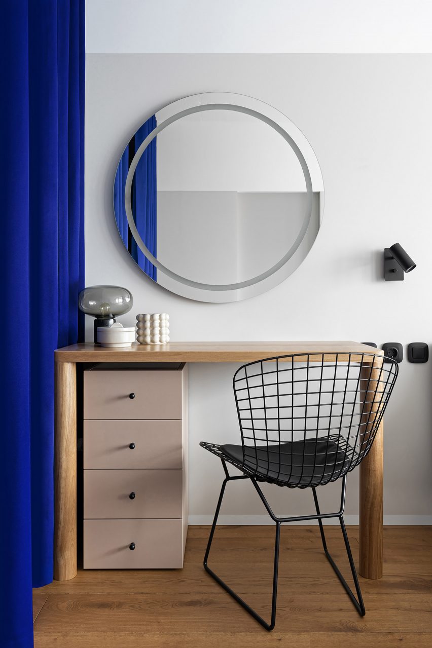 EGR Apartment by Ater Architects