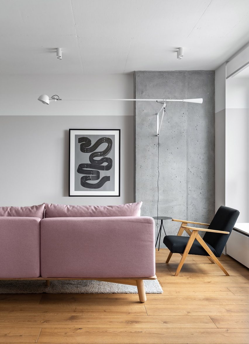 EGR Apartment by Ater Architects