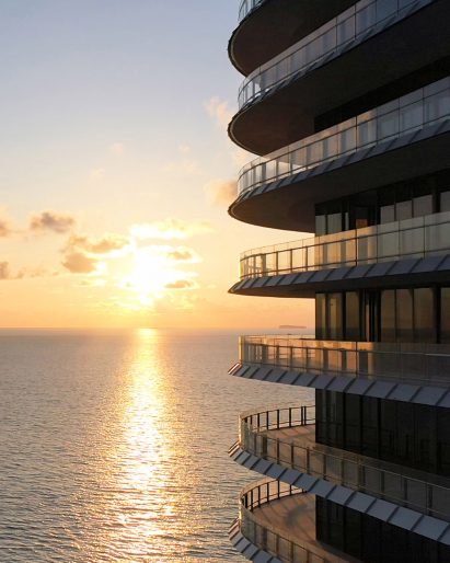 Eighty Seven Park by Renzo Piano