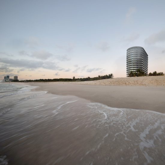 Eighty Seven Park by Renzo Piano