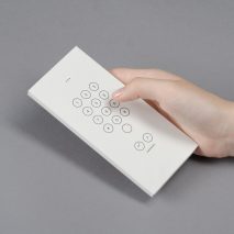 Envelope paper sleeves turn smartphones into analog devices