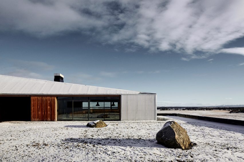Estancia Morro Chico by RDR Architectes