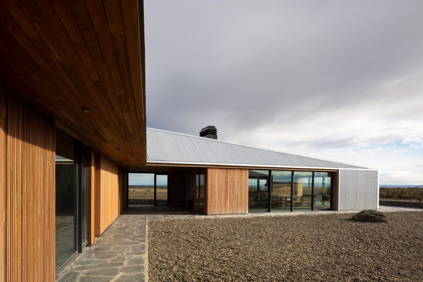 Estancia Morro Chico by RDR Architectes