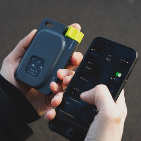 Fallback device can bypass governmental internet shutdowns to give access to news
