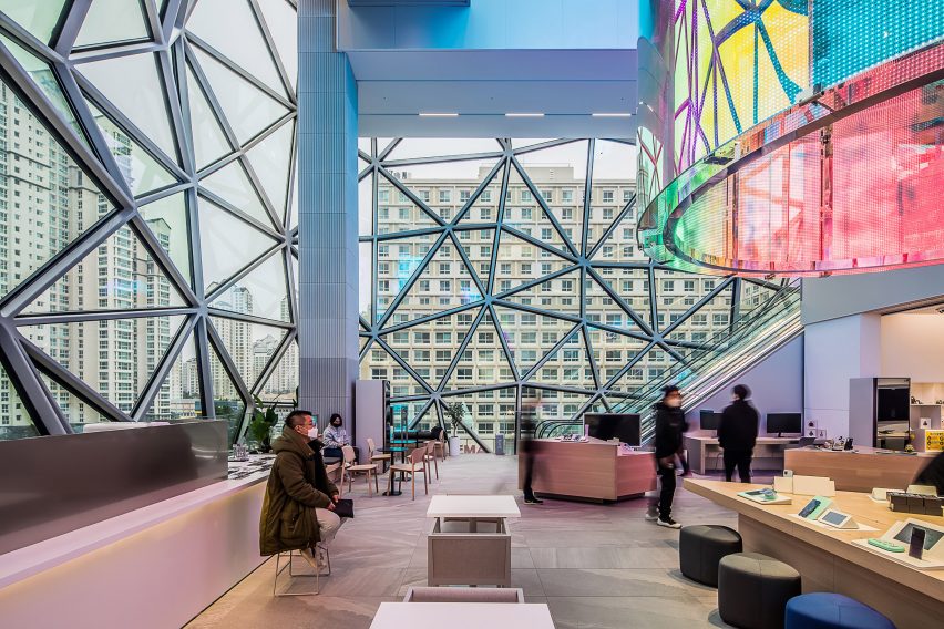 Galleria department store in Gwanggyo, South Korea by OMA