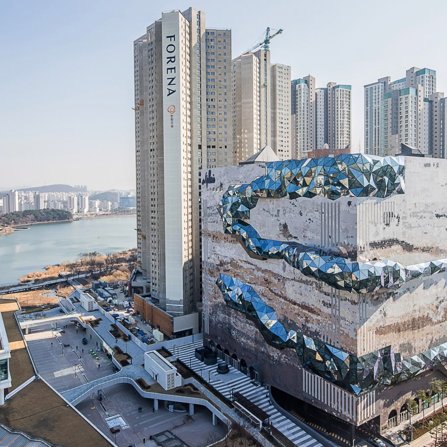 Galleria department store in Gwanggyo, South Korea by OMA