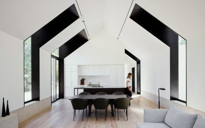 Hepburn Springs House by Telha Clarke