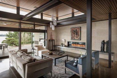 Hidden Cove Residence by Stuart Silk Architects