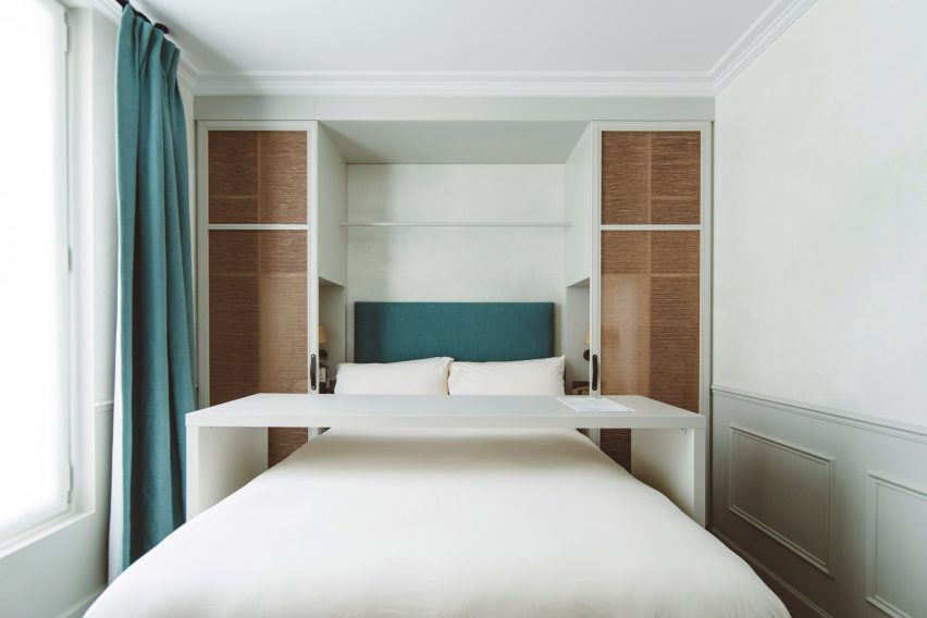 Hoy hotel in Paris
