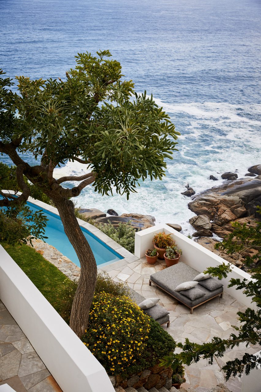 Icaria House by Antonio Zaninovic Architecture Studio