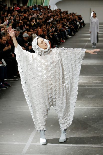 Issey Miyake Autumn Winter 2020 show by Satoshi Kondo