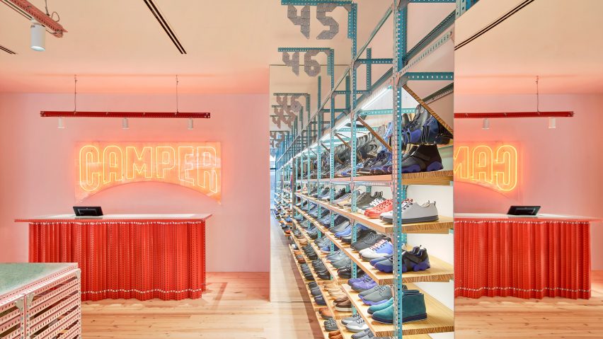 Camper store by Jorge Penades in Malaga