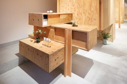 Land salon in Osaka designed by Sides Core