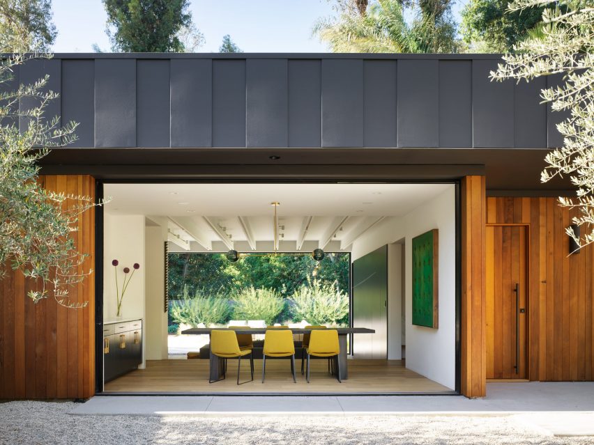 Laurel Hills Residence by Assembledge