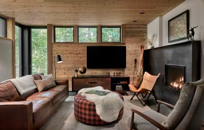 Lawless by Searl Lamaster Howe Architects