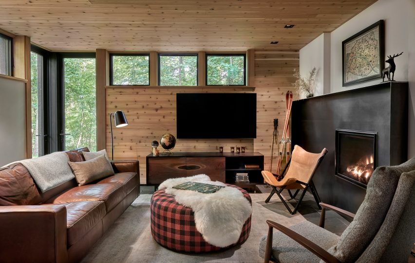 Lawless by Searl Lamaster Howe Architects