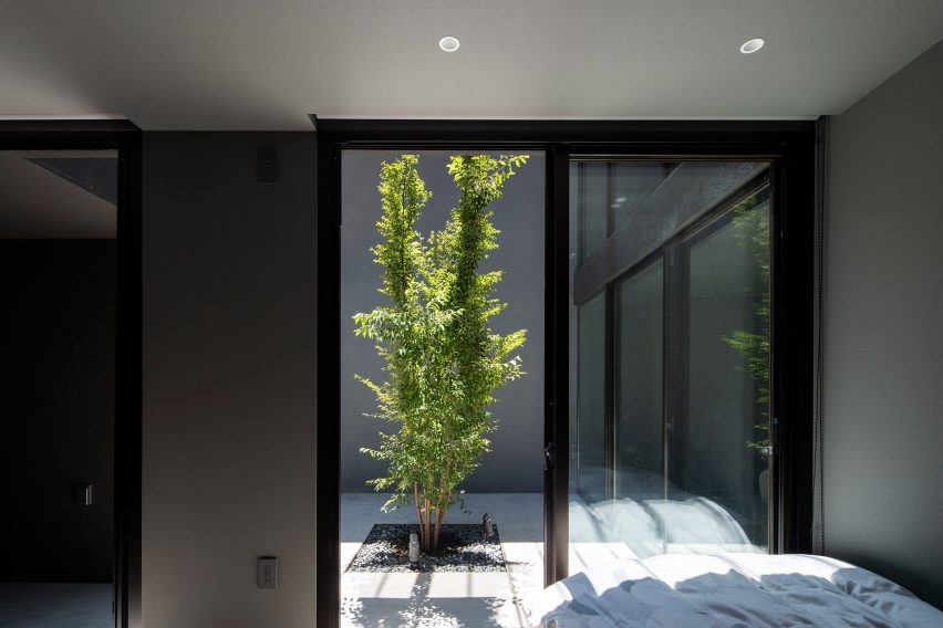 Leaf by Apollo Architects & Associates