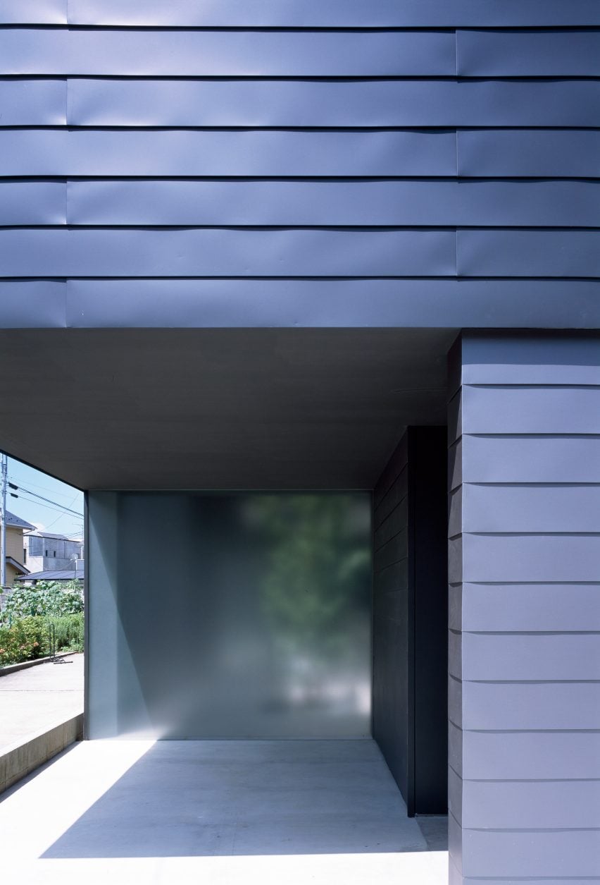 Leaf by Apollo Architects & Associates