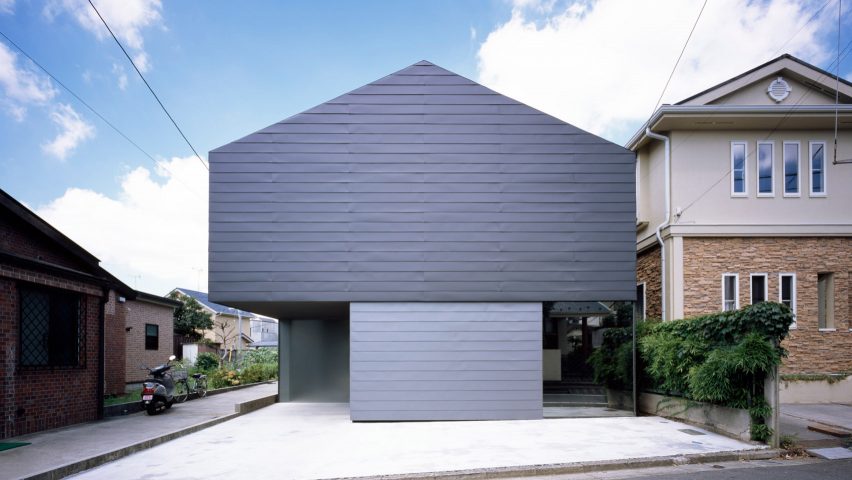 Leaf by Apollo Architects & Associates