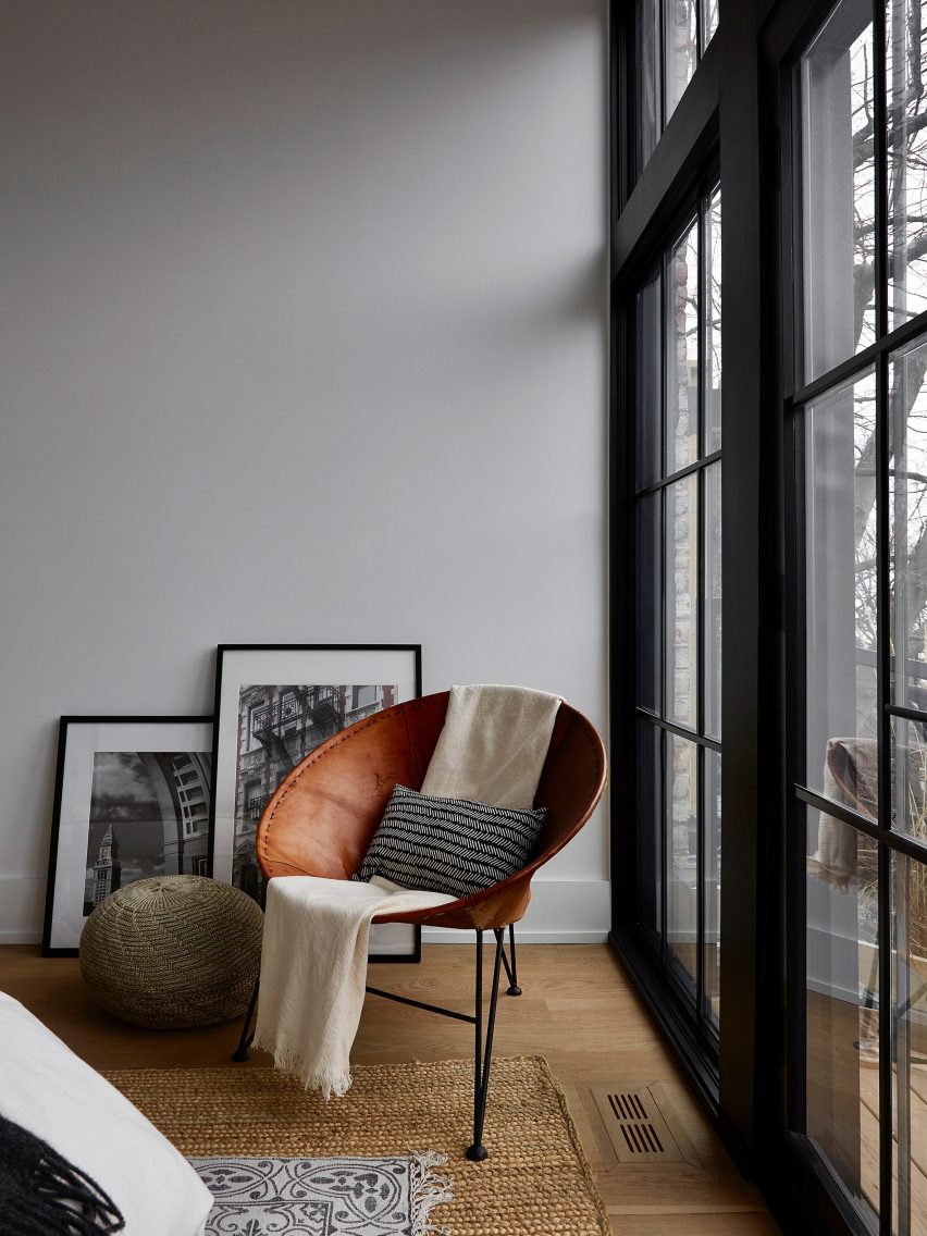 116 and 118 Sorauren by Ancerl Studio