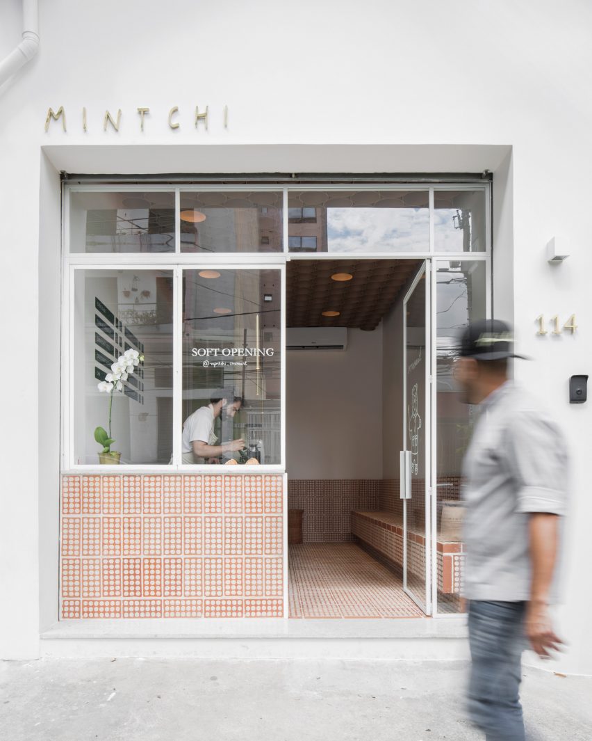 Mintchi Croissant by Dezembro Arquitetos