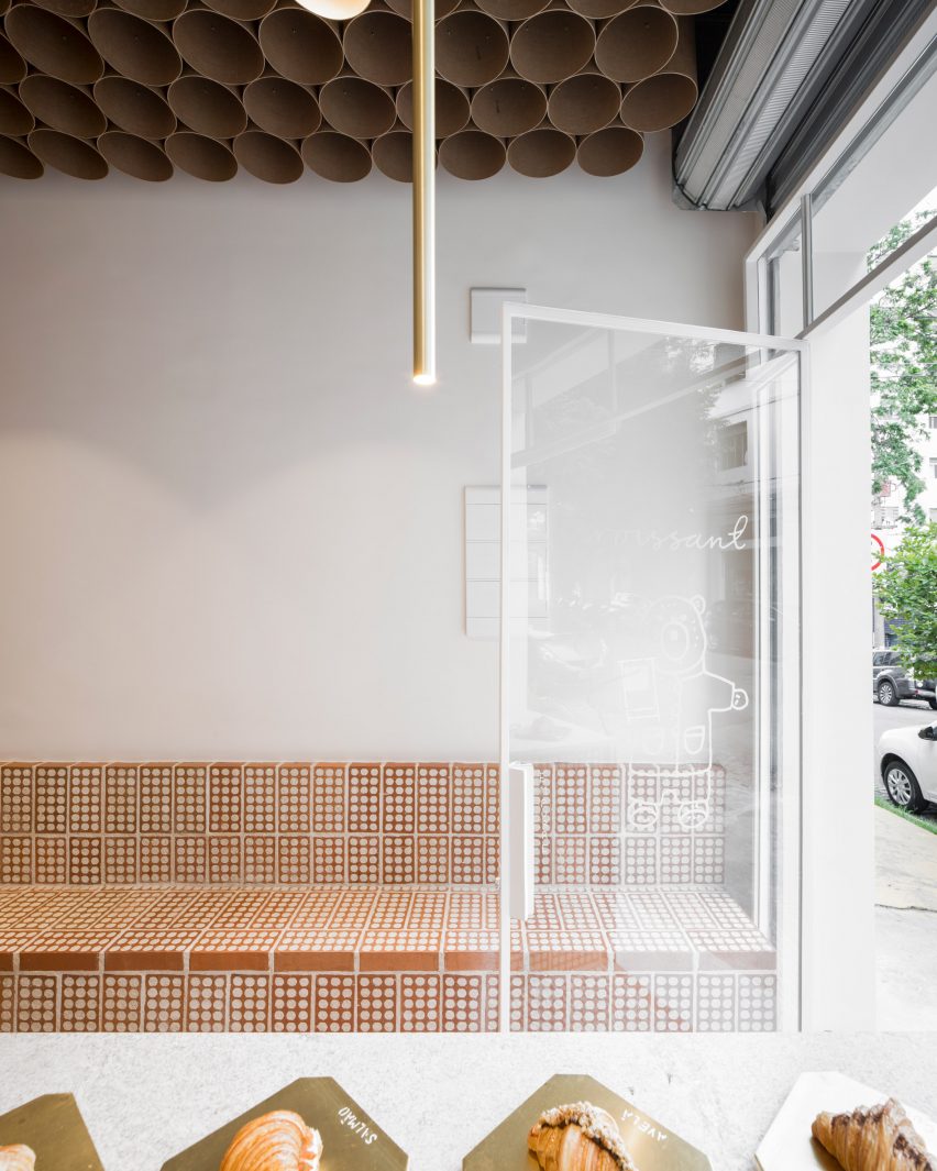 Mintchi Croissant by Dezembro Arquitetos