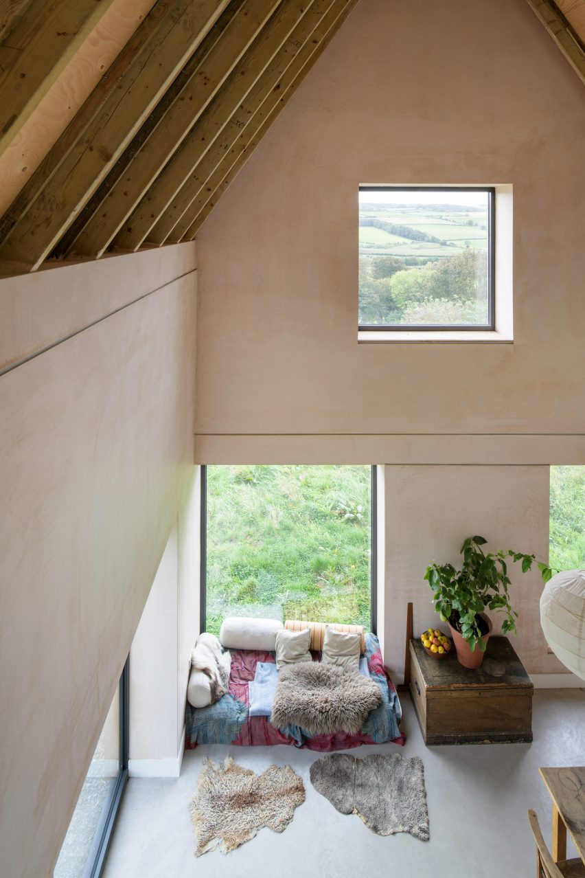 North Bank by Elliott Architects