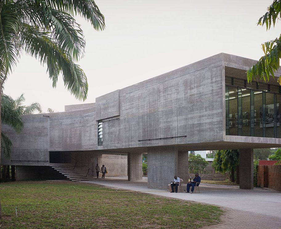 Baerbel Mueller and Juergen Strohmayer create concrete gallery in Accra