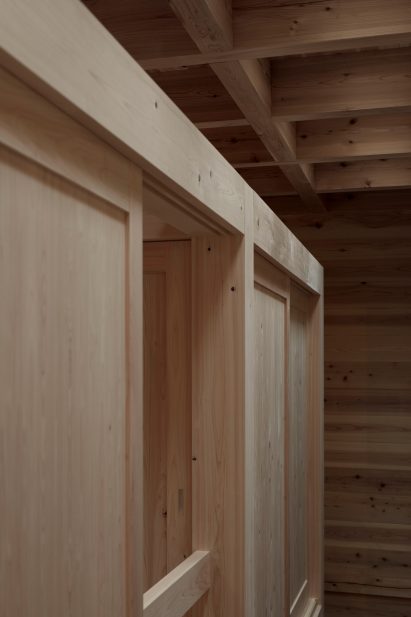 Ogimachi House by Tomoaki Uno Architects