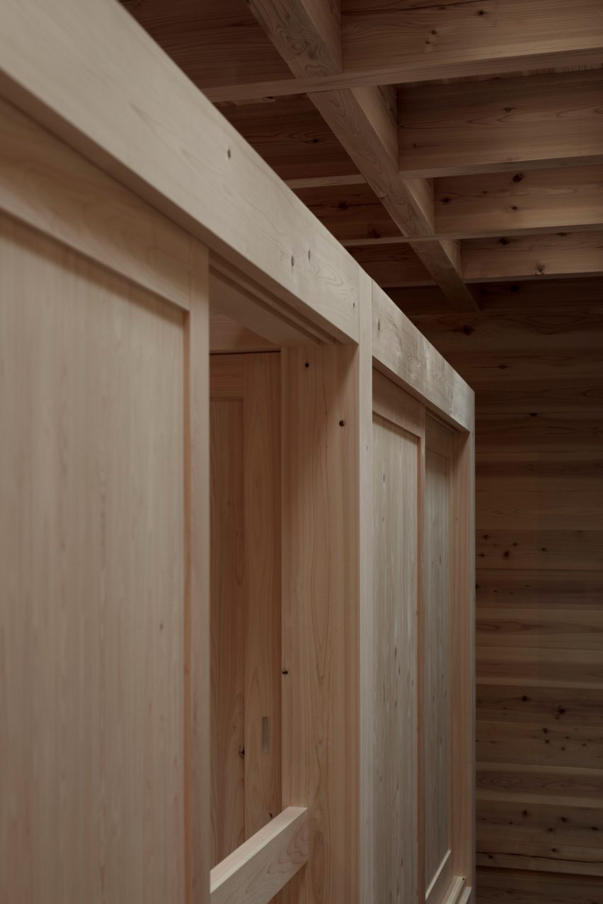 Ogimachi House by Tomoaki Uno Architects